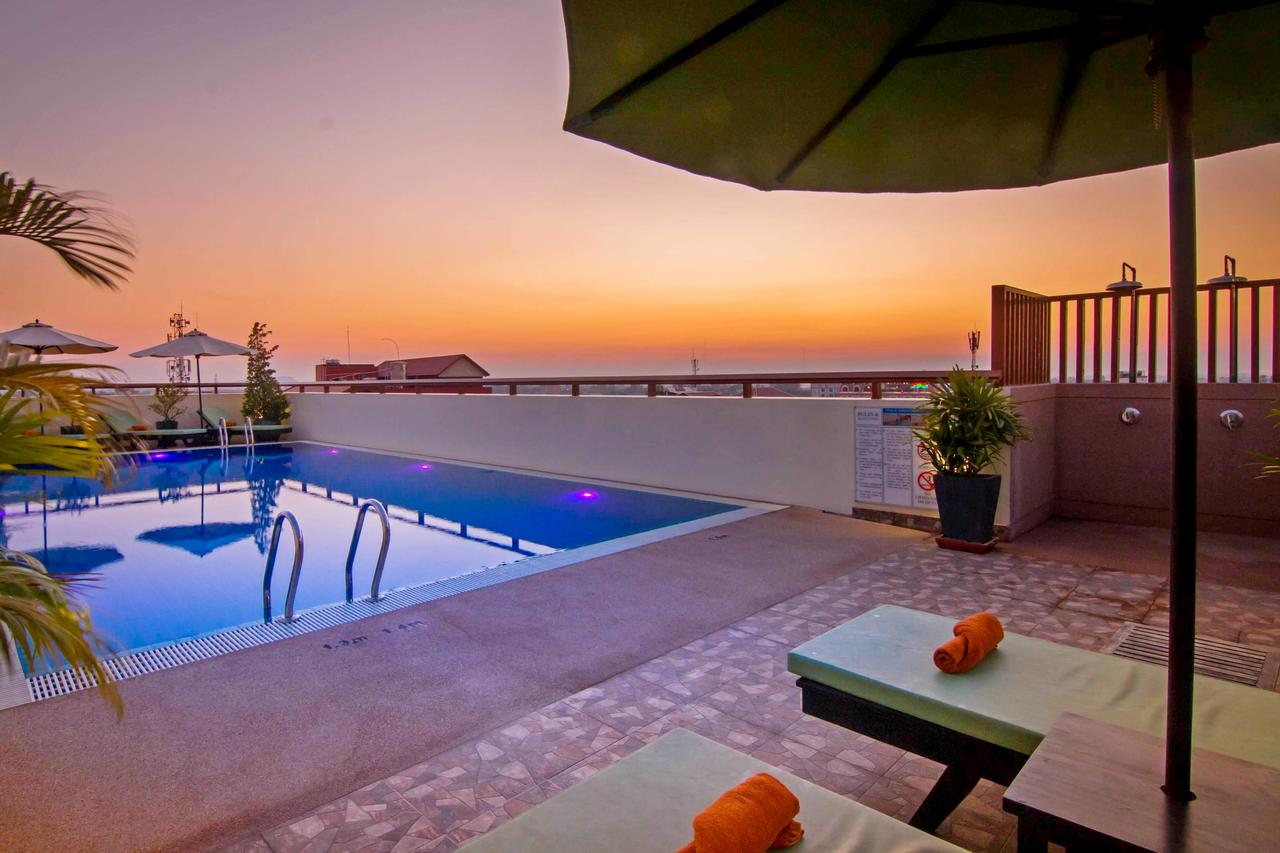 Cheathata Suites
